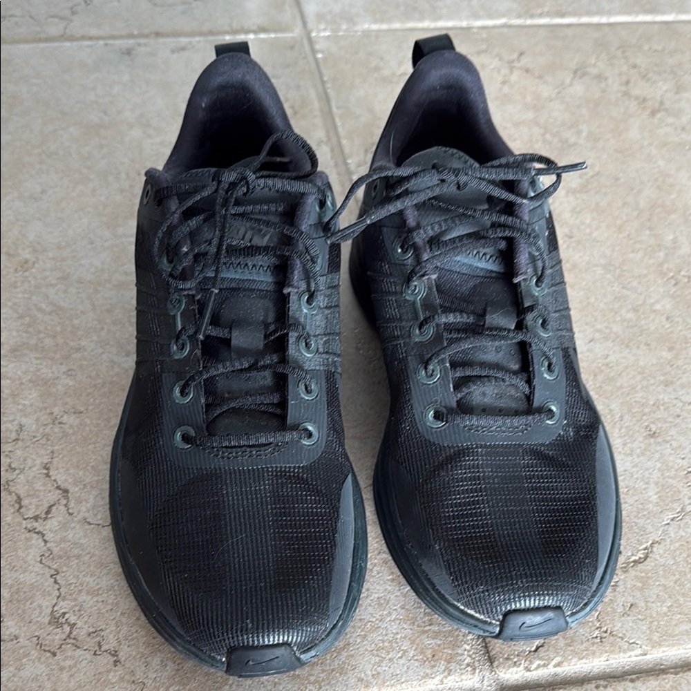 Adidas Black Athletic Shoes with Cushioned Midsole
